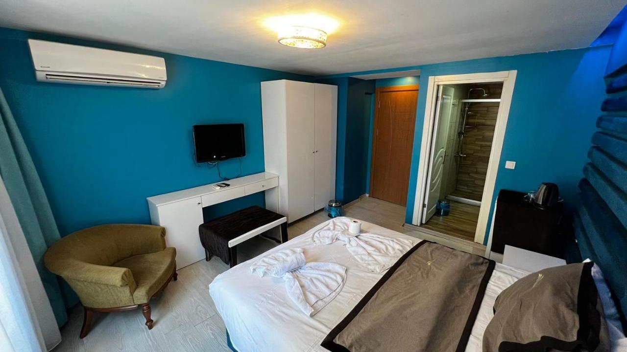 Moon Blue Hotel Istanbul Exterior foto